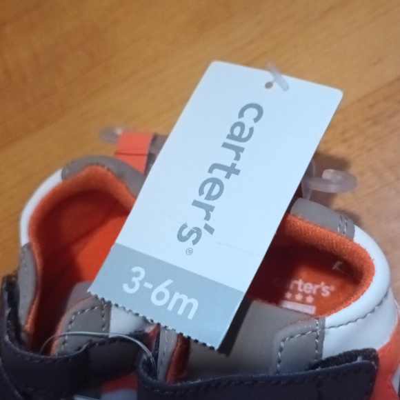 size 3-6 Carter's baby walkers. - Picture 7 of 8